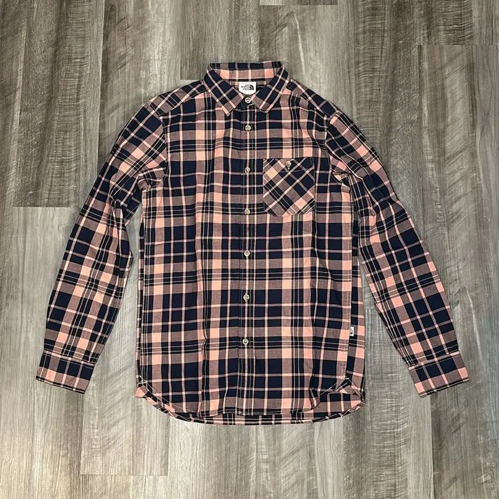 The North Face Long Sleeve Button Down - Small